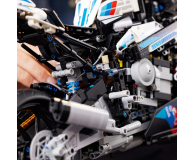 LEGO Technic™ 42130 BMW M 1000 RR - 1035519 - zdjęcie 9